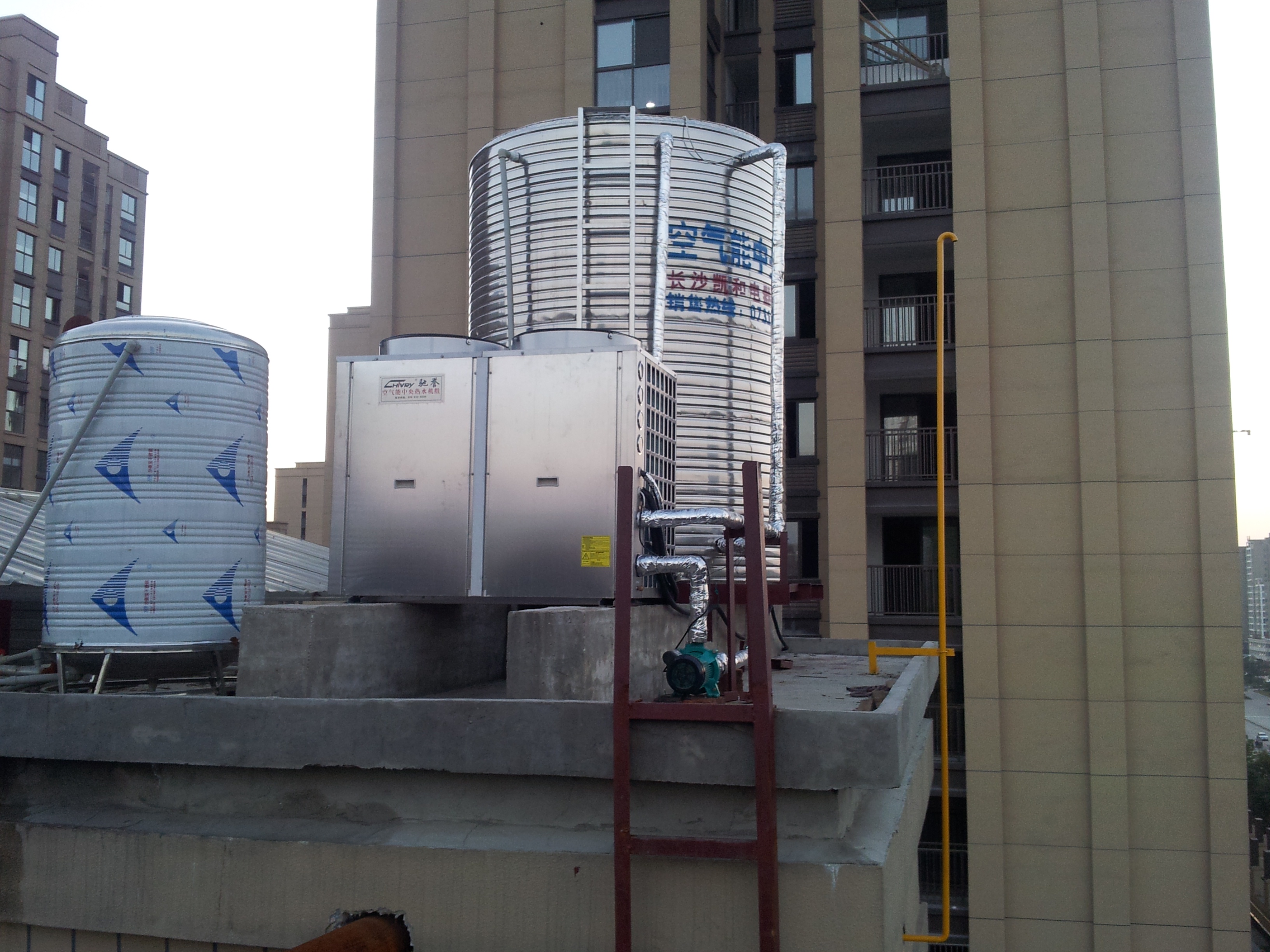 空氣能熱水工程 空氣能熱水工程